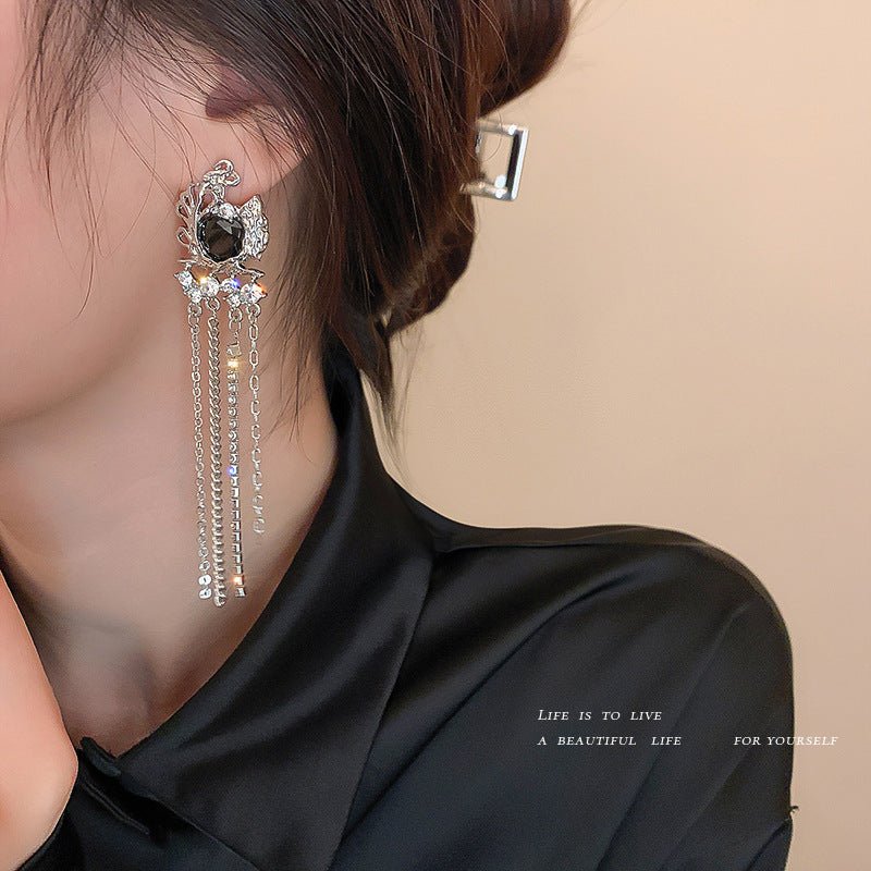 Silver Needle Crystal And Diamond Long Tassel Earrings-Jewearrings