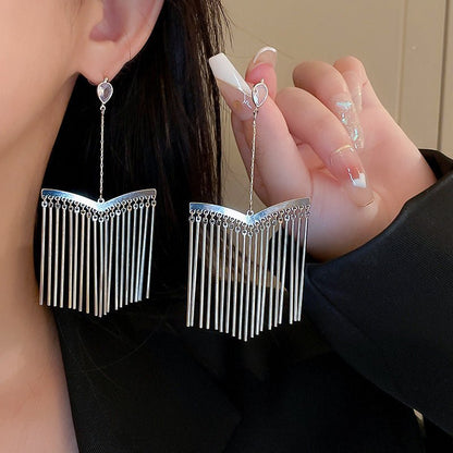 Silver Needle Metal Long Fringe Earrings-Jewearrings