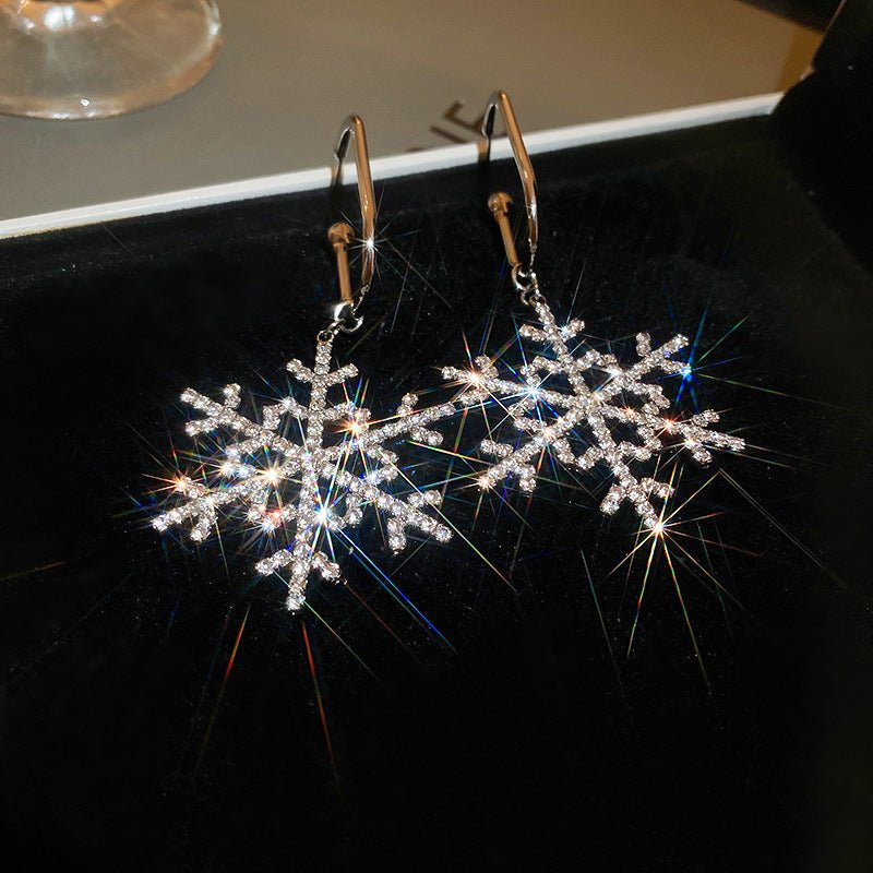 Silver Needle Pearl Diamond Snowflake Christmas Earrings-Jewearrings