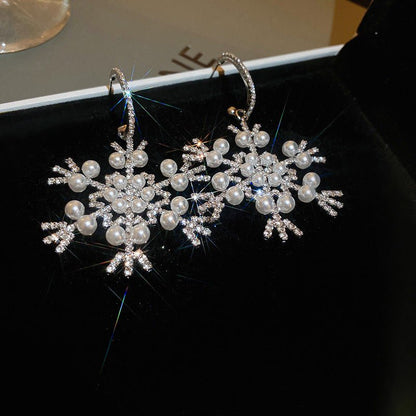 Silver Needle Pearl Diamond Snowflake Christmas Earrings-Jewearrings