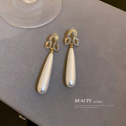 Silver Post Diamond Drop-Shaped Pearl Earrings-Jewearrings