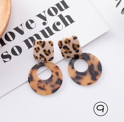 Simple and stylish acrylic geometric leopard stud earrings wooden earrings-Jewearrings