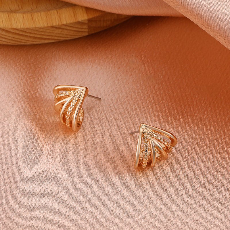 Simple Diamond-encrusted Geometric Hollow Stud Earrings With Cool Style-Jewearrings