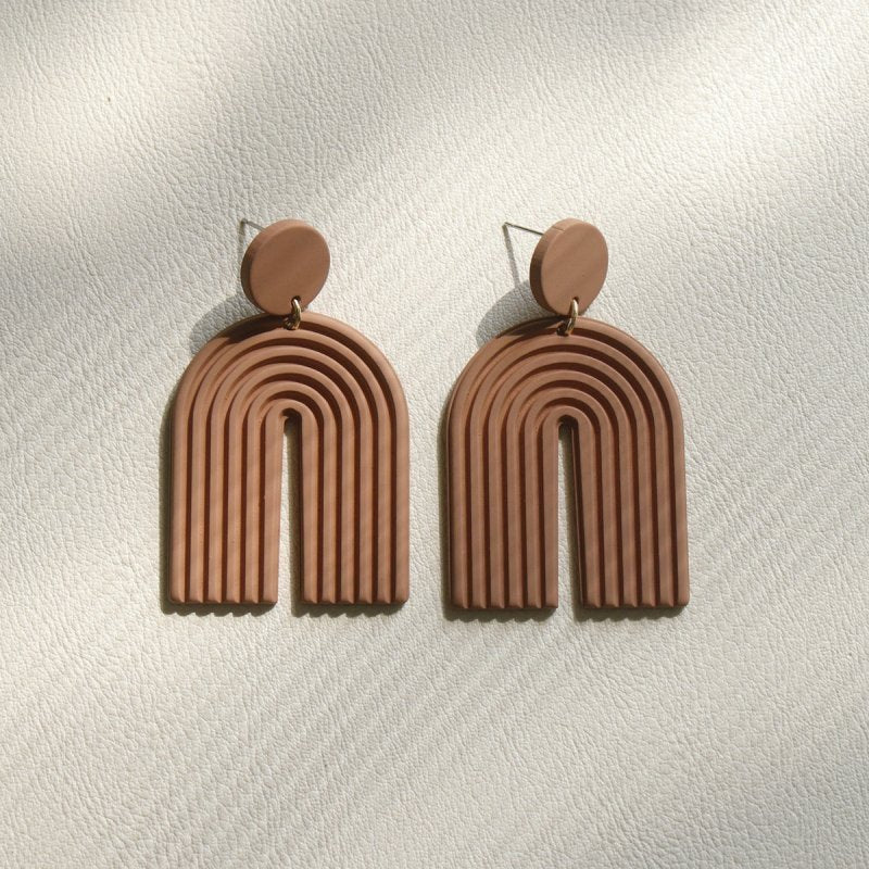 Simple Girl Exaggerated Long Three-dimensional Clay Acrylic Earrings-Jewearrings