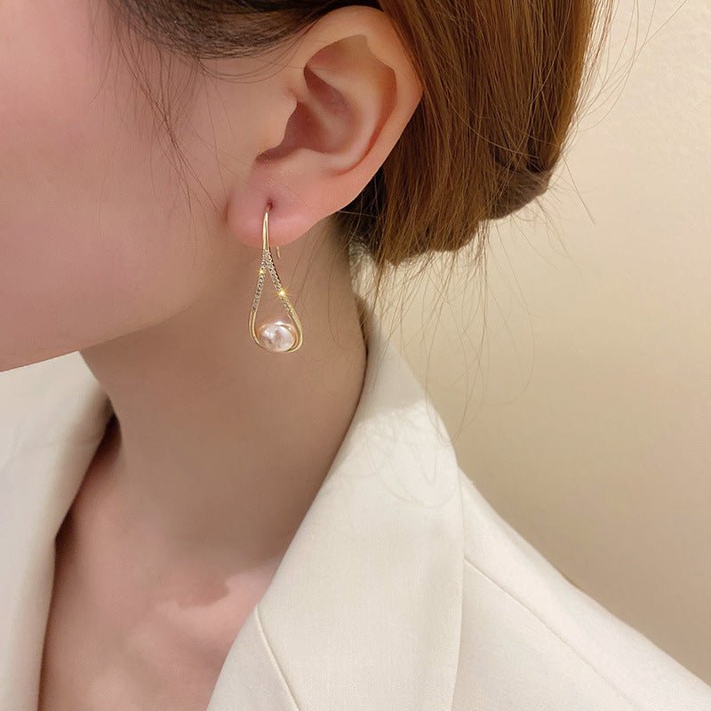 Simple Personality Tide Earrings Set With Diamond Pearls-Jewearrings