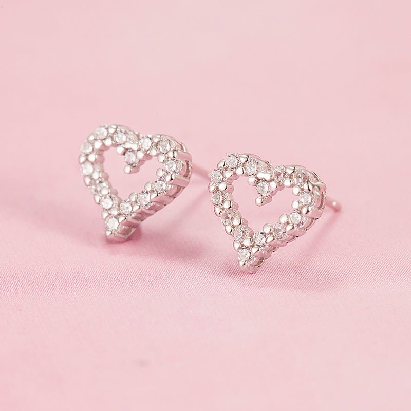 Simple Women's Diamond Heart-shaped Full-jeweled Stud Earrings-Jewearrings