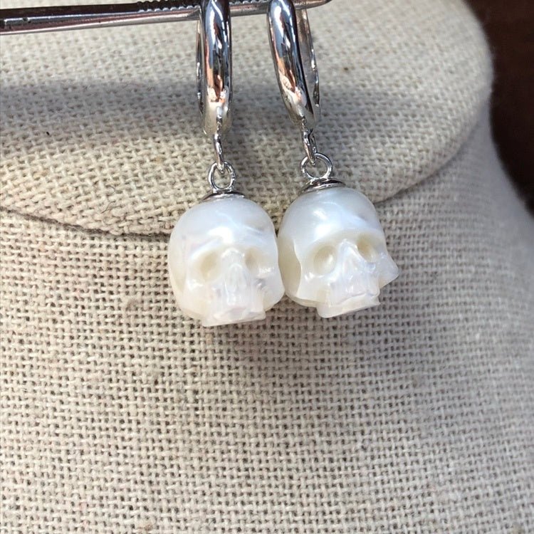 Skull Earrings Pearl Silver-Jewearrings