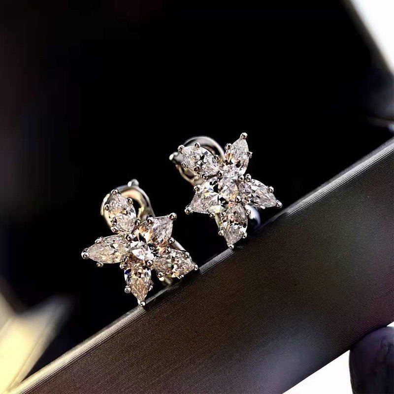 Small Brocade Bunch Simulation Diamond Stud Earrings 925 Silver-Jewearrings