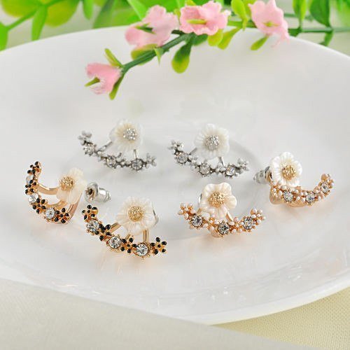 Small Daisy Flower Stud Earrings Chrysanthemum Earrings-Jewearrings