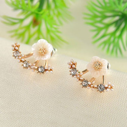 Small Daisy Flower Stud Earrings Chrysanthemum Earrings-Jewearrings