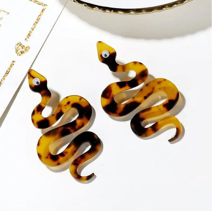 Snake Earrings: Creative Acrylic Exaggerated-Jewearrings