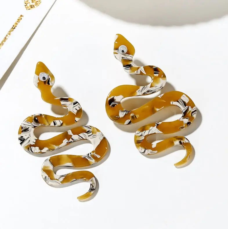 Snake Earrings: Creative Acrylic Exaggerated-Jewearrings