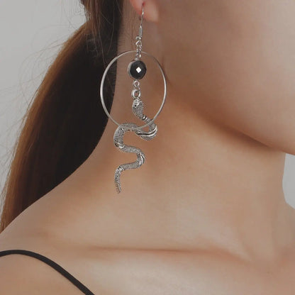 Snake Earrings: Creative Exaggerated Snake Shaped Earrings-Jewearrings