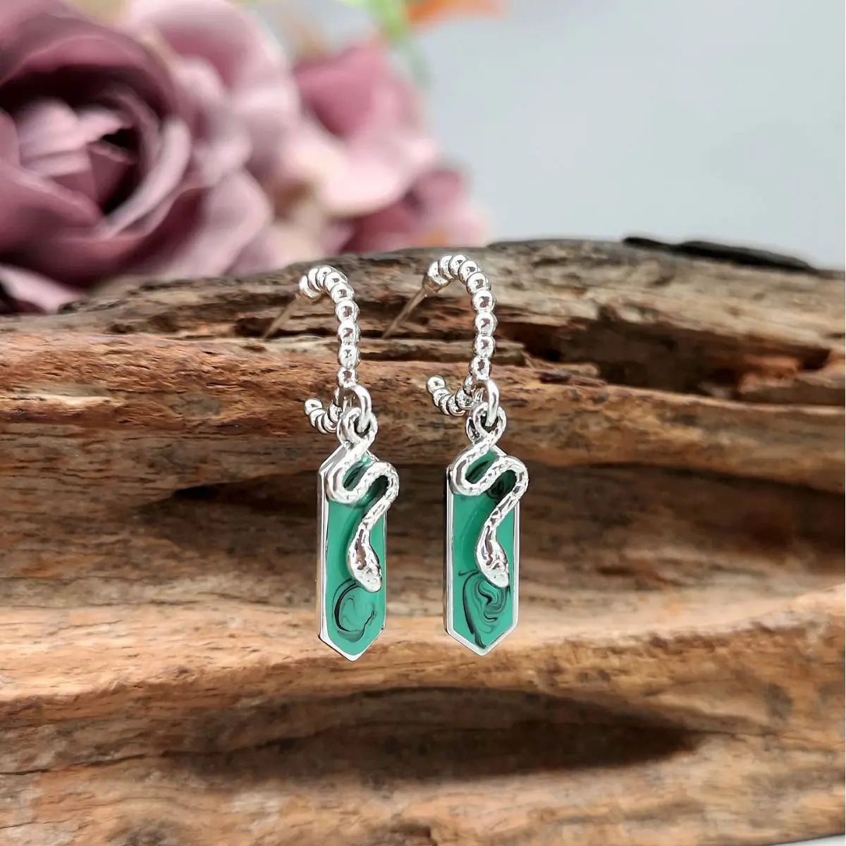 Snake Earrings Emerald Color-Jewearrings