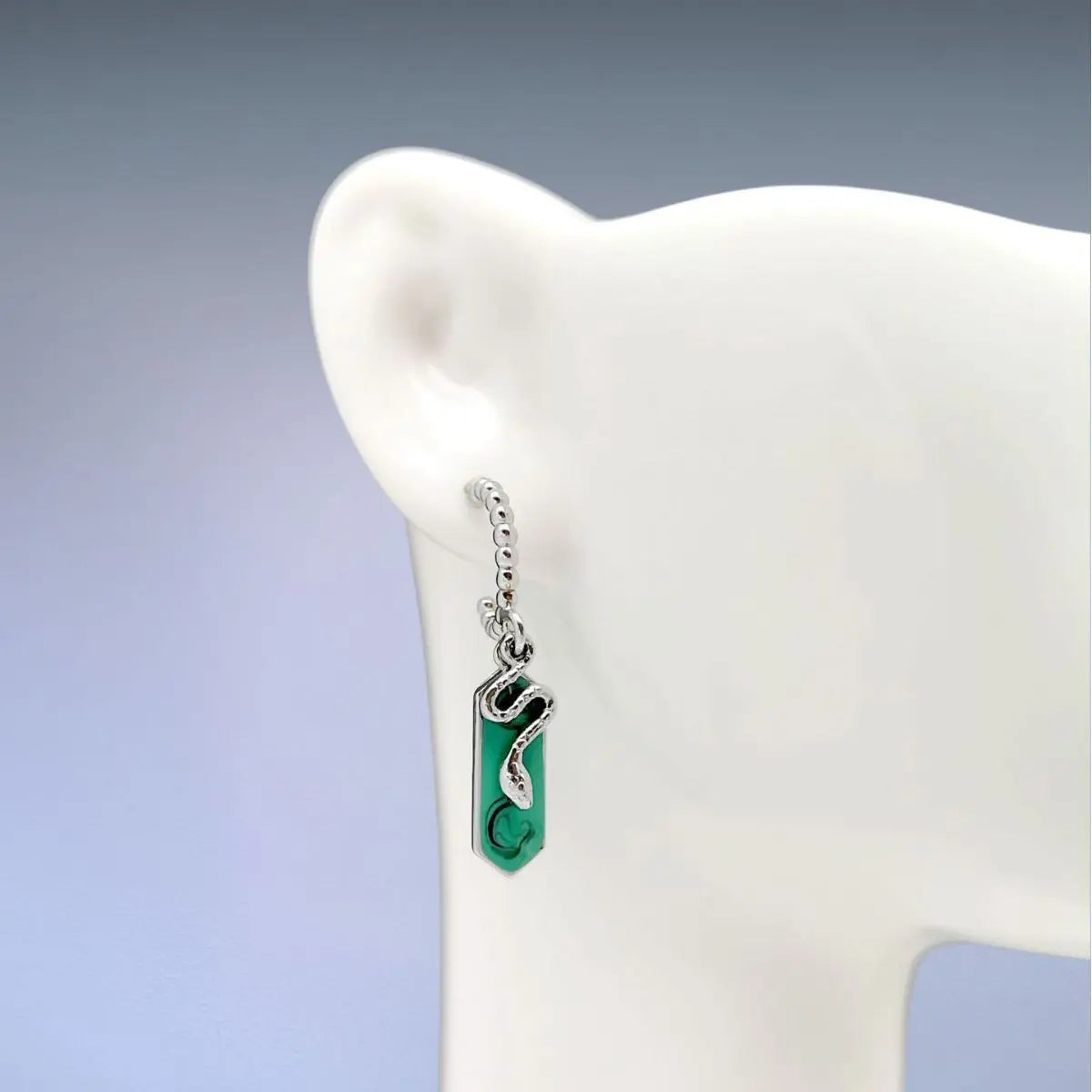 Snake Earrings Emerald Color-Jewearrings