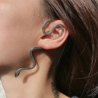 Snake Earrings: European And American Personality Cold Wind Earrings-Jewearrings