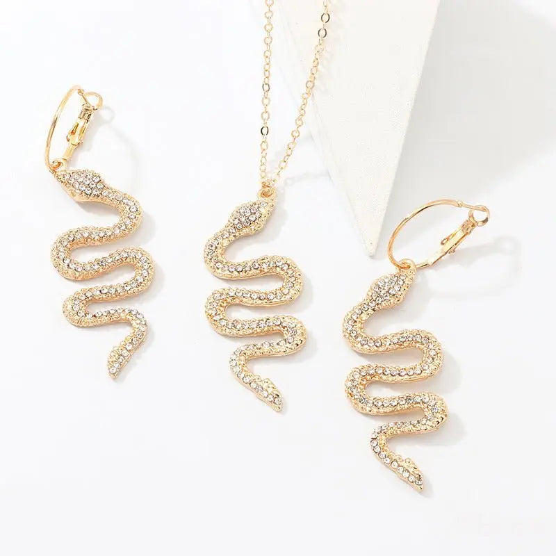 Snake Earrings Personalized Metal Diamond Set-Jewearrings