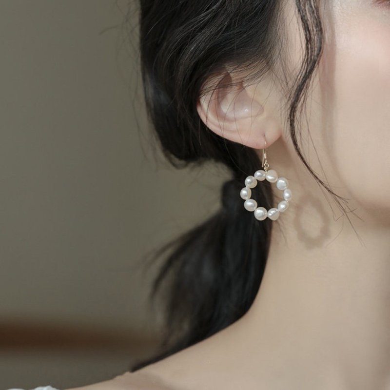 Special-shaped Strong Light Baroque Fresh Water Pearl Earrings-Jewearrings