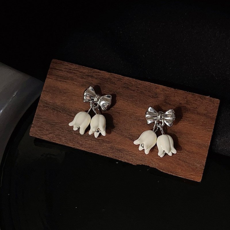 Sterling Silver Needle Paint Linglan Flower Stud Earrings-Jewearrings