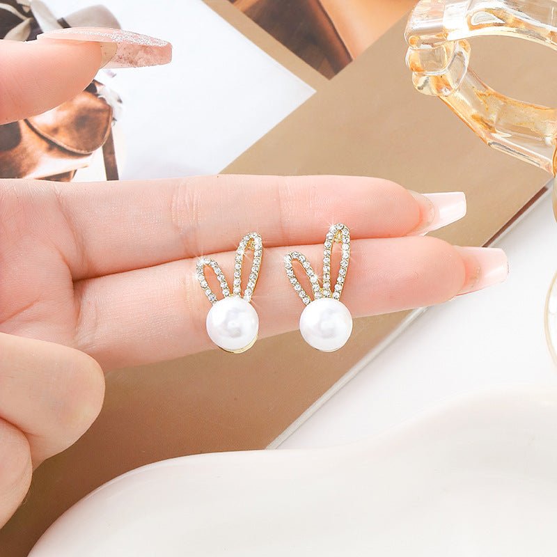 Stylish Vintage Diamond And Pearl Love Earrings-Jewearrings