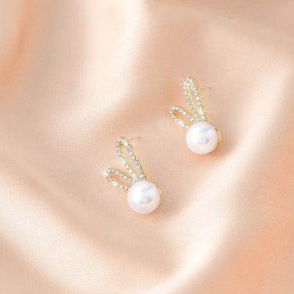 Stylish Vintage Diamond And Pearl Love Earrings-Jewearrings