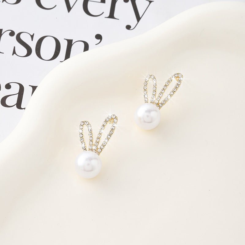 Stylish Vintage Diamond And Pearl Love Earrings-Jewearrings