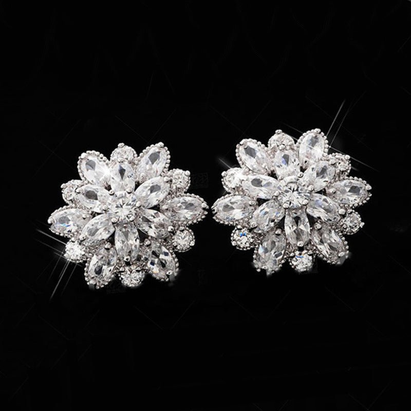 Sun Flower Diamond Stud Earrings-Jewearrings