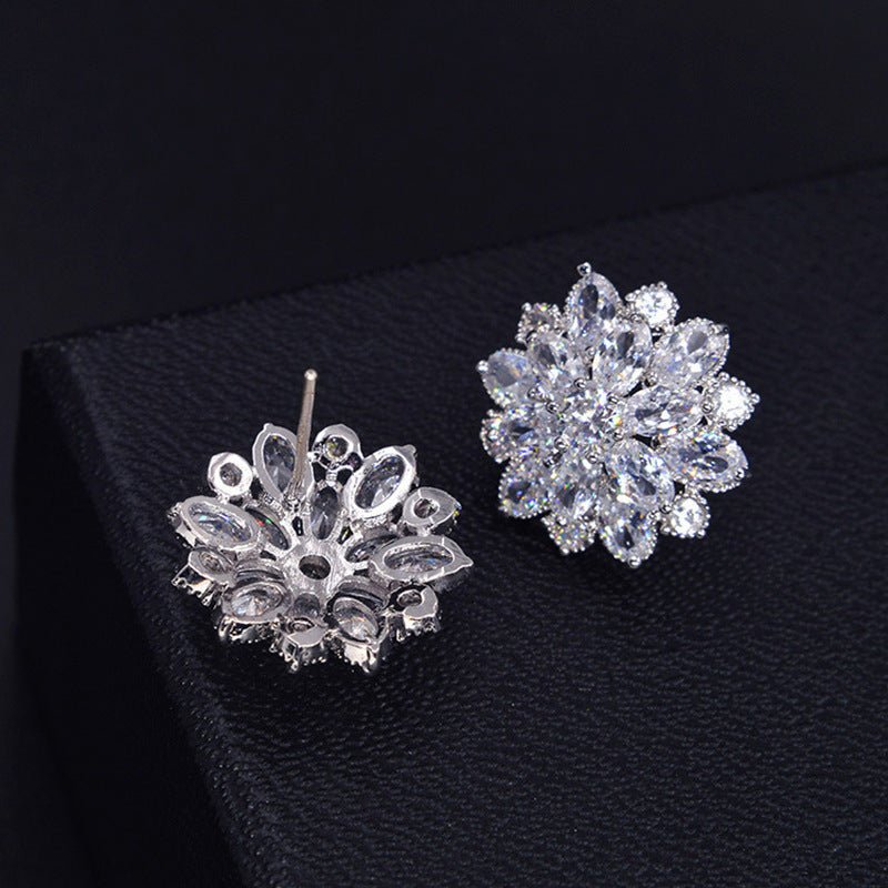 Sun Flower Diamond Stud Earrings-Jewearrings