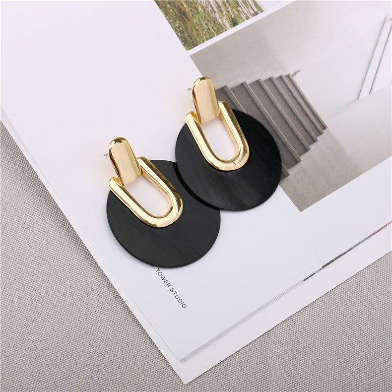 Temperament Acrylic Earrings Creative Alloy Hollow Earrings-Jewearrings