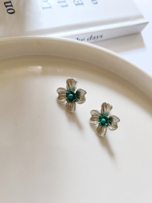 Temperament Small Flowers Sweet Retro Blue Green Stud Earrings-Jewearrings