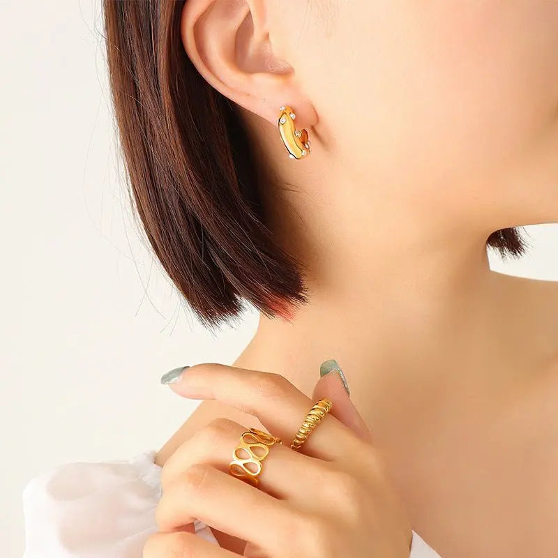 Titanium Earrings Gold Plated C Shape-Jewearrings