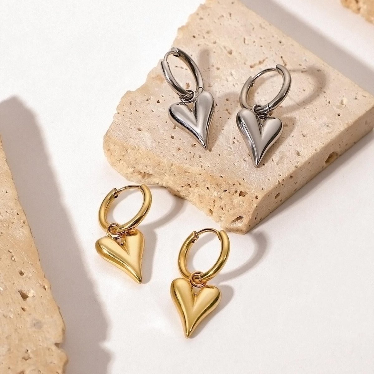 Titanium Earrings Retro Three-dimensional Love-Jewearrings