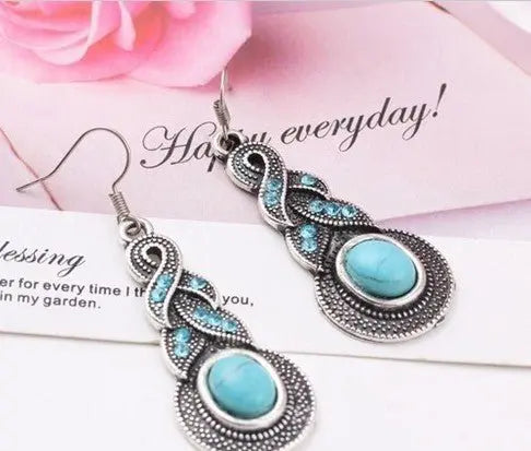 Turquoise Earrings: Sapphire Style-Jewearrings