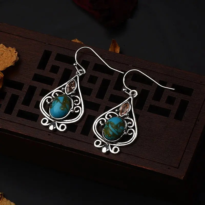 Turquoise Earrings: Water Drop Shape-Jewearrings