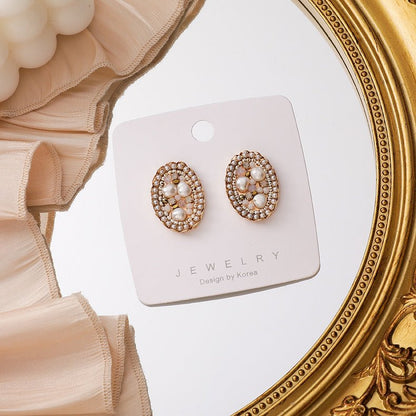 Vintage Baroque Atmospheric Temperament Oval Pearl Crystal Stud Earrings-Jewearrings