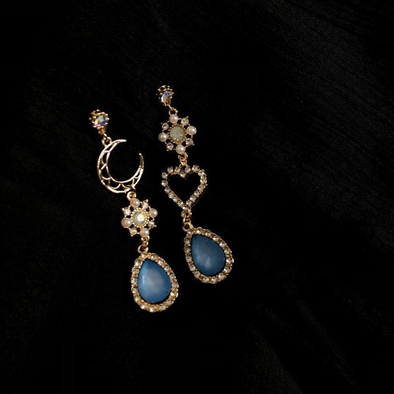 Vintage Baroque Moon Water Drop Love Pearl Stud Earrings-Jewearrings