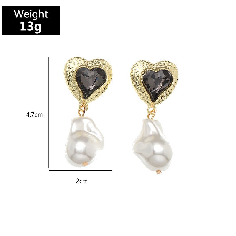 Vintage Baroque Pearl Stud Earrings Love Heart Shaped Glass Earrings-Jewearrings