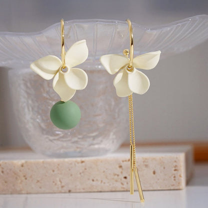 White Flower Earrings - Asymmetric Fringe-Jewearrings