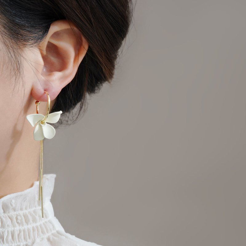 White Flower Earrings - Asymmetric Fringe-Jewearrings