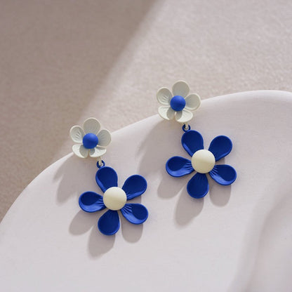 White Flower Earrings - Contrast Design-Jewearrings