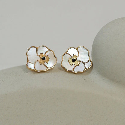 White Flower Earrings - Retro Shell-Jewearrings