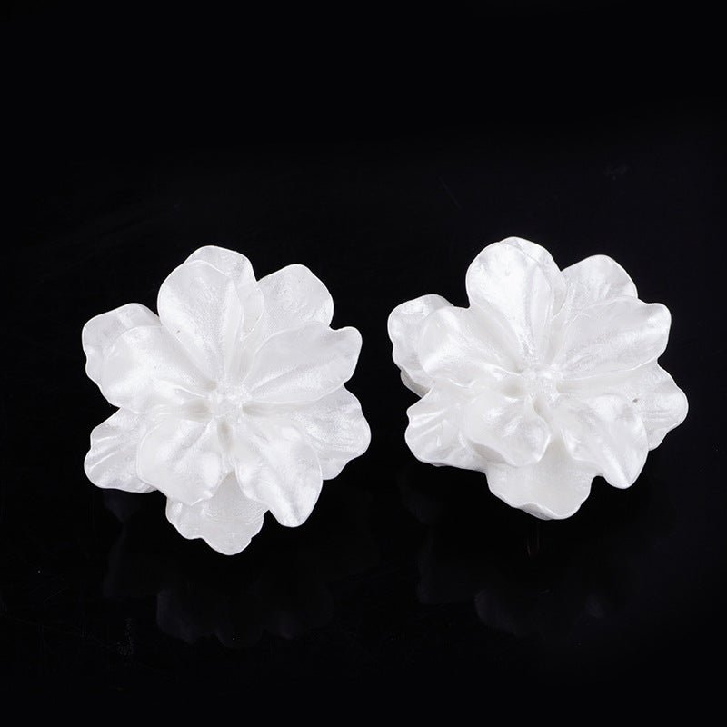 White Flower Earrings Silver Pins-Jewearrings