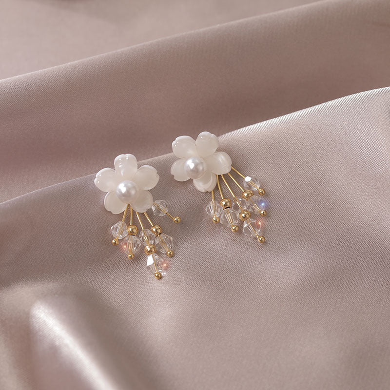 White Flower Earrings - Tassel Design-Jewearrings