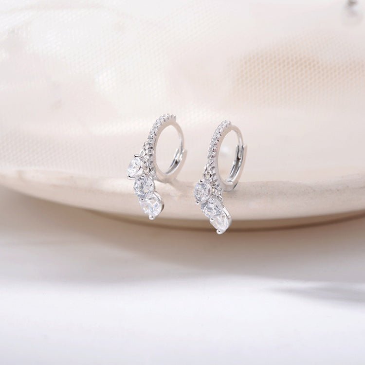 Wild drop-shaped diamond stud earrings-Jewearrings