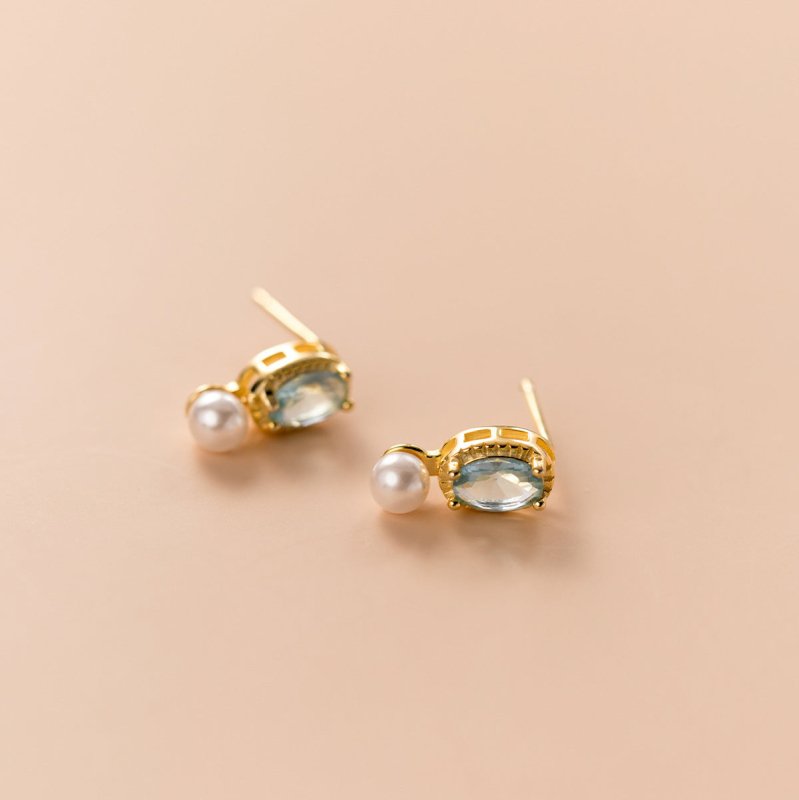 Women's Elegant Blue Diamond Synthetic Pearl Stud Earrings-Jewearrings