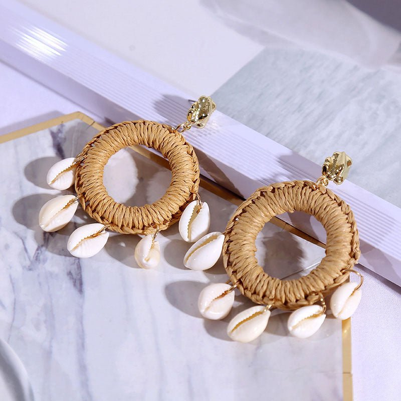 Women's Exaggerated Geometric Round Shell Rattan Earrings-Jewearrings