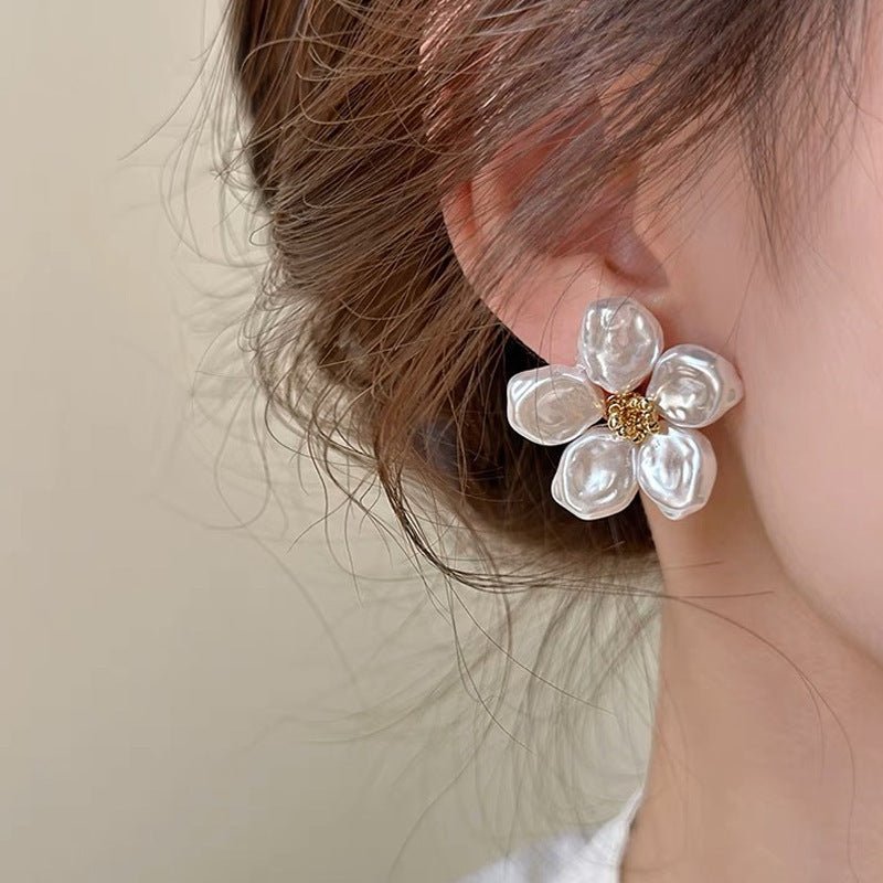 Women's Fashion Baroque Flower Pearl Earrings-Jewearrings