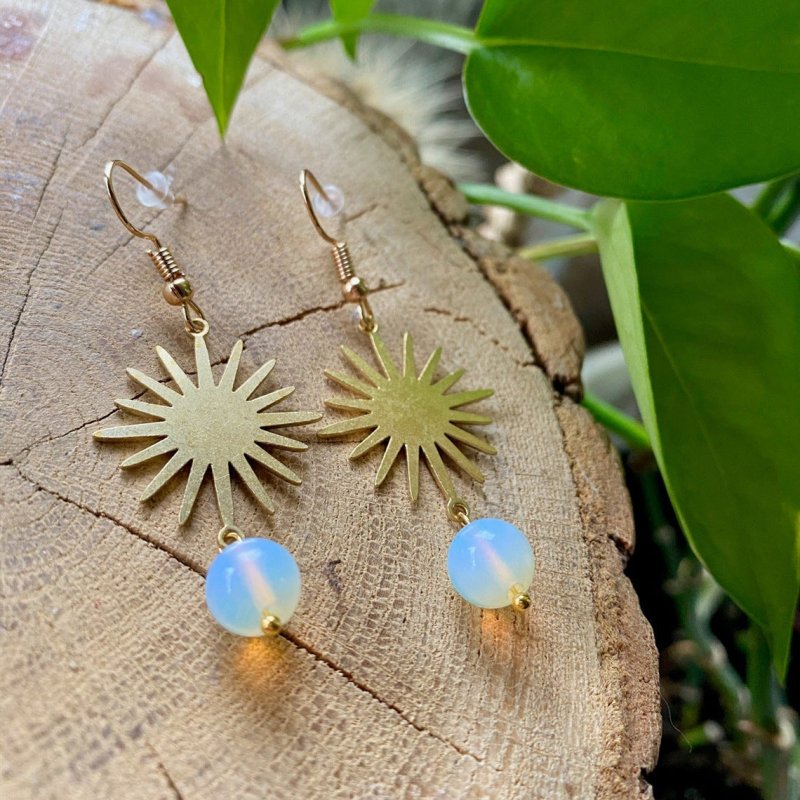 Women's Fashion Blue Natural Moonstone Dangle Earrings-Jewearrings