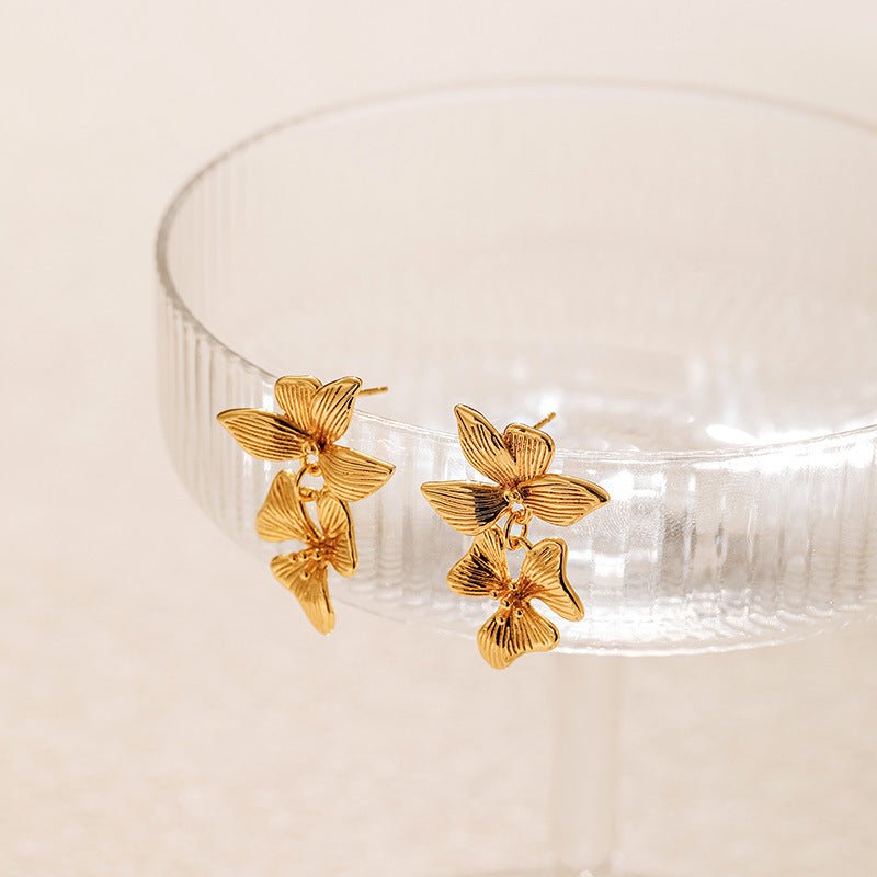 Women's Irregular Flower Retro Stud Earrings-Jewearrings