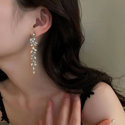 Women's Light Luxury Crystal Diamond Leaf Tassel Earrings-Jewearrings